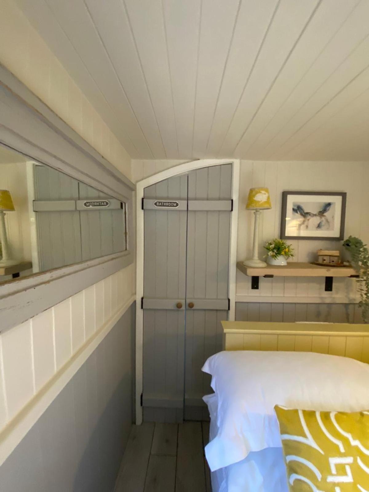 Woodmans Huts Hotel Haverthwaite Екстериор снимка