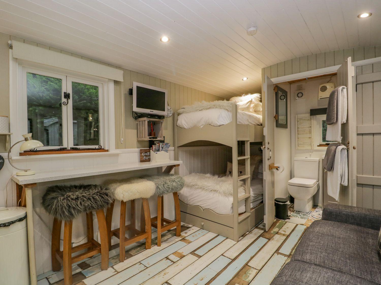 Woodmans Huts Hotel Haverthwaite Екстериор снимка