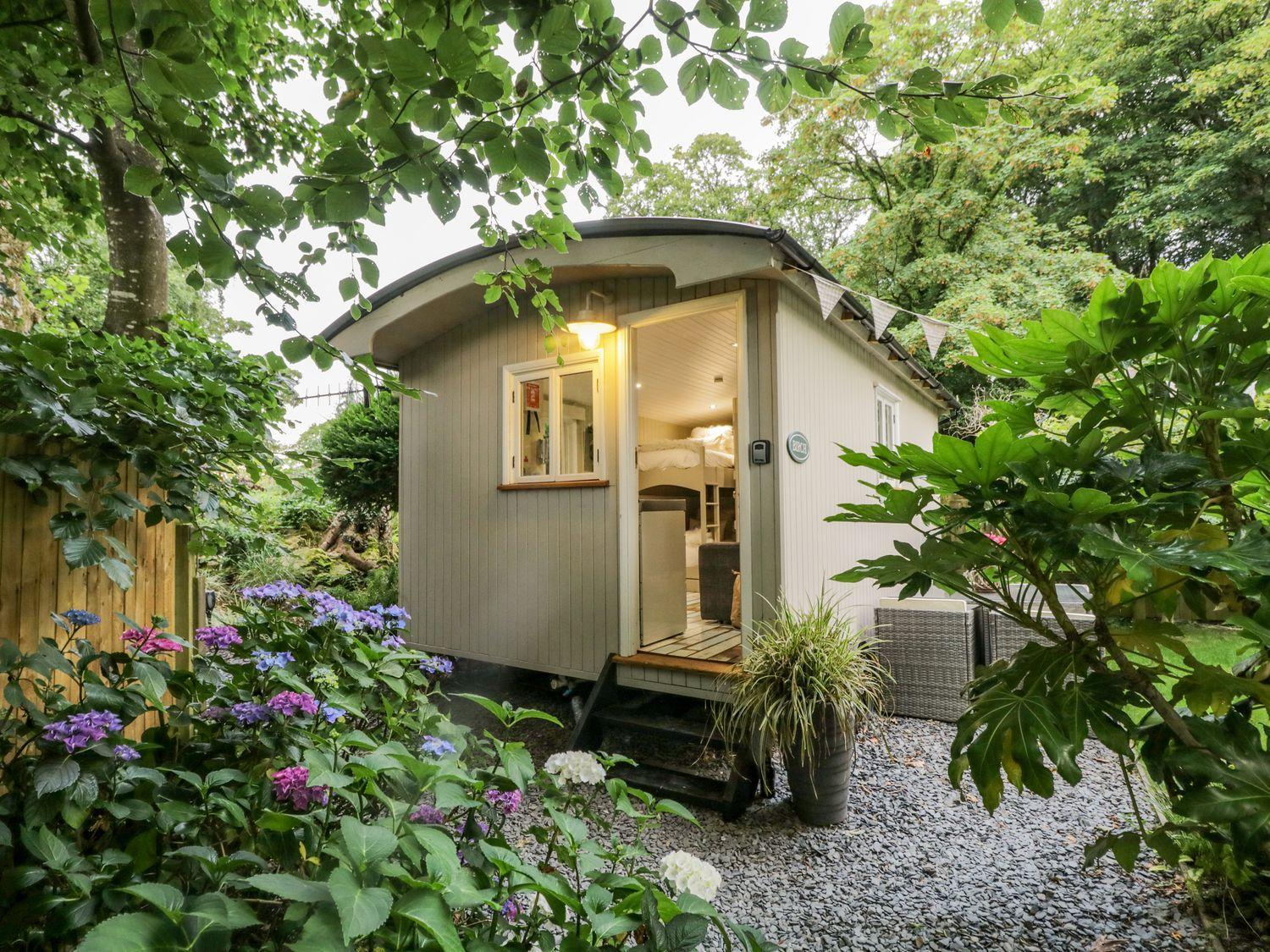 Woodmans Huts Hotel Haverthwaite Екстериор снимка